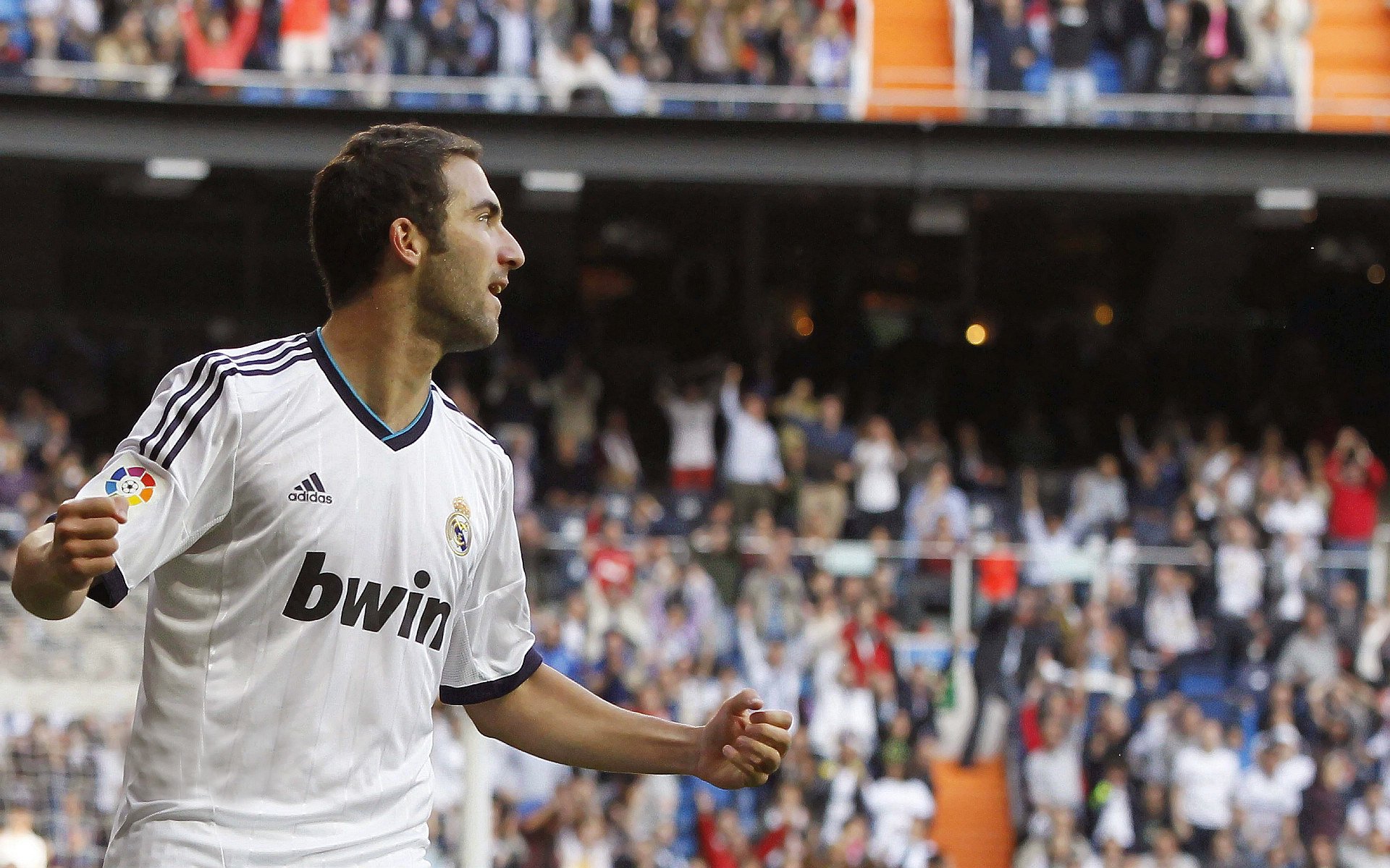 MVP王强：关键三分锁定胜局，荣获全场最高分！，王强打多少分