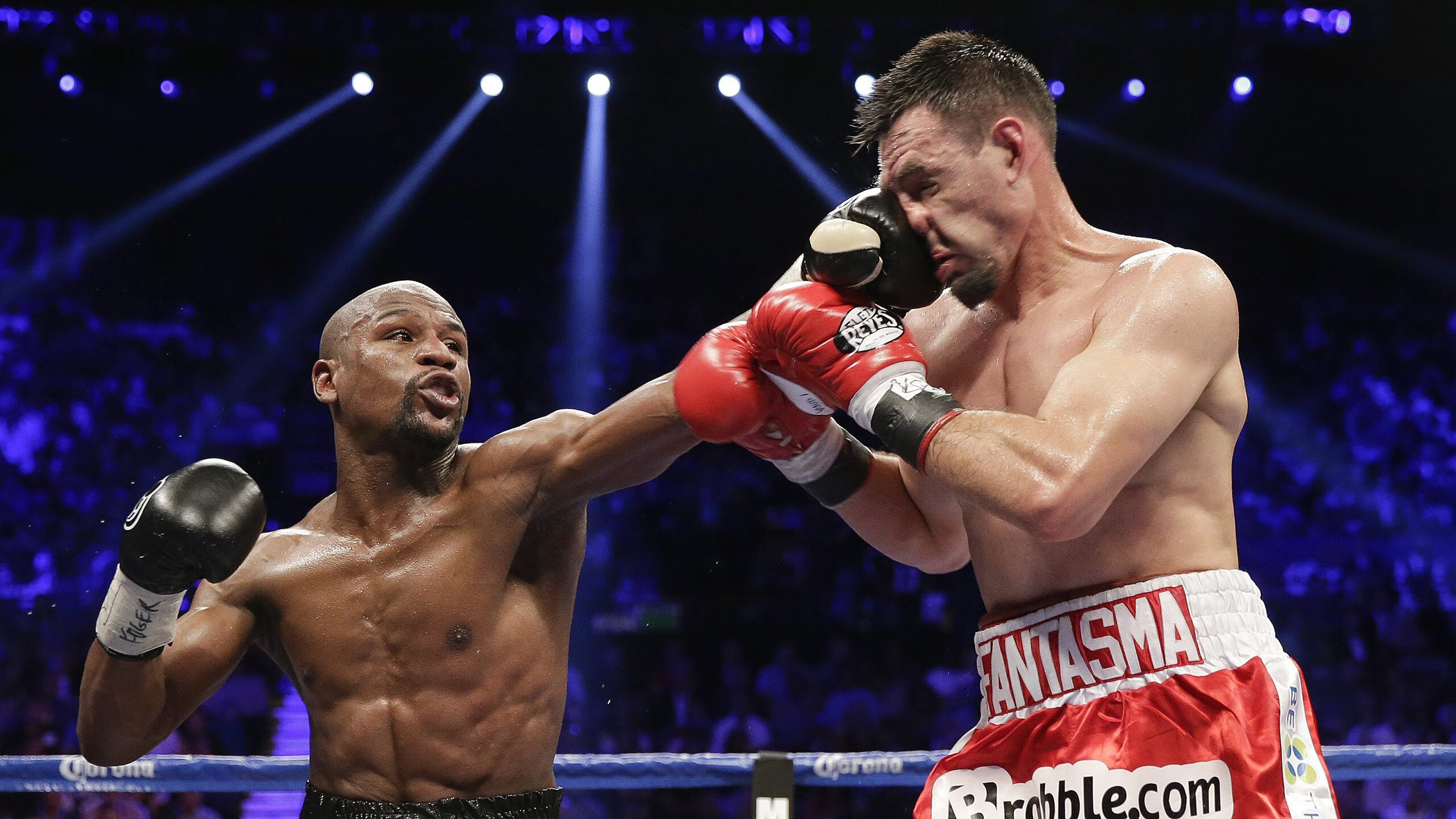 _极光滑雪与光影秀：冬日奇观激荡心灵_，极光和滑雪总有一个要有的吧